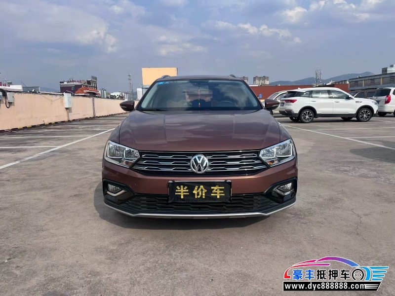 16年日产奇骏轿车抵押车出售