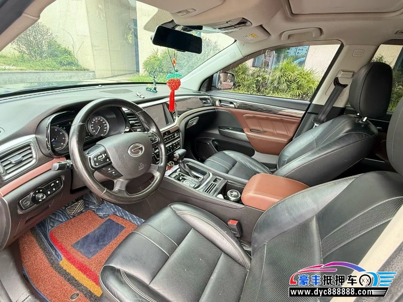 17年传祺GS8轿车抵押车出售