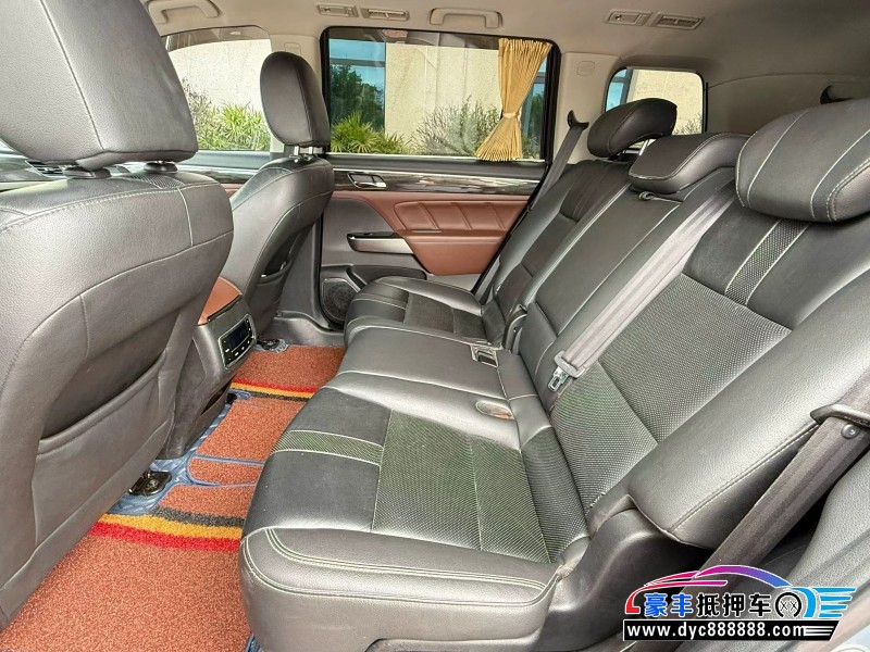 17年传祺GS8轿车抵押车出售