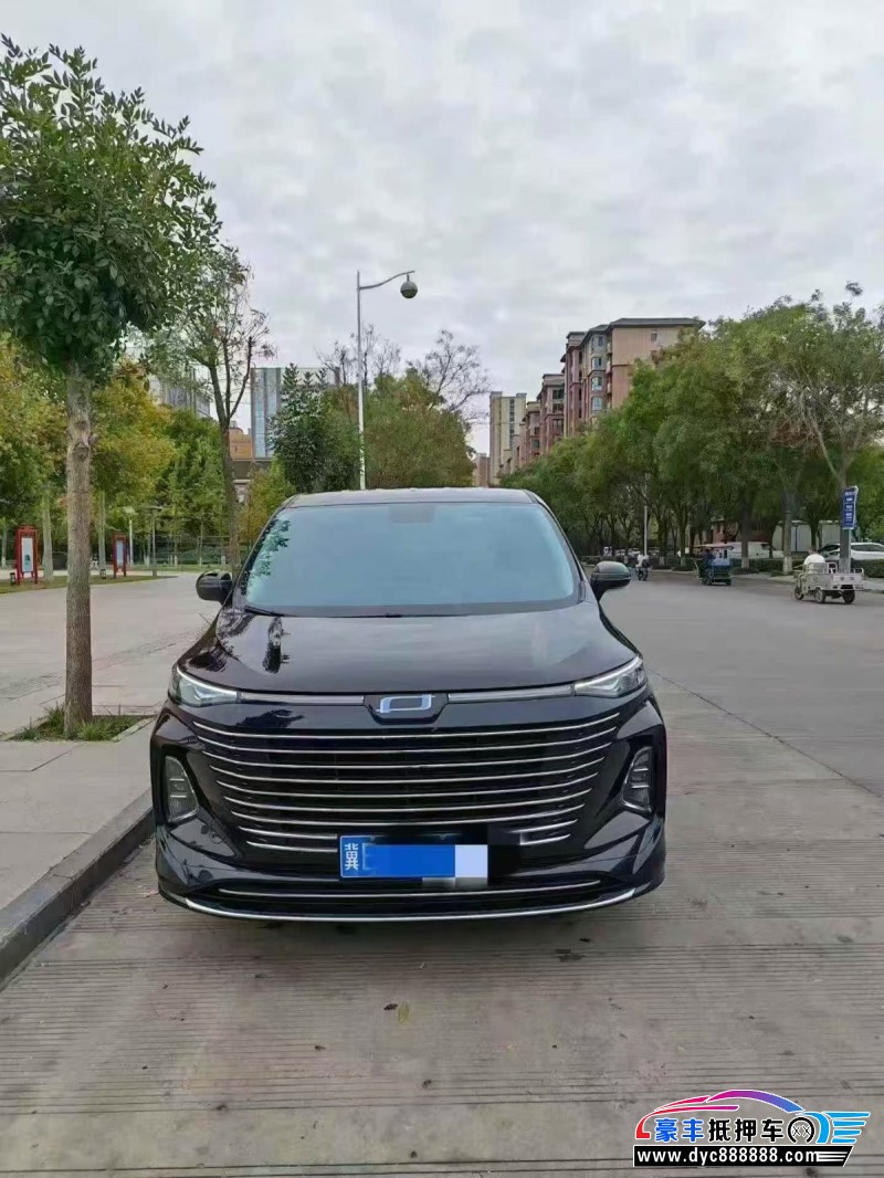 24年奔腾M9轿车抵押车出售