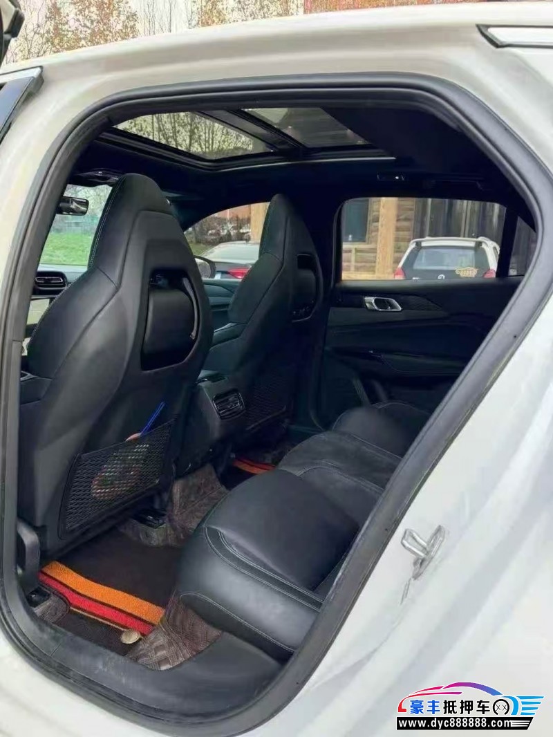 21年领克03轿车抵押车出售