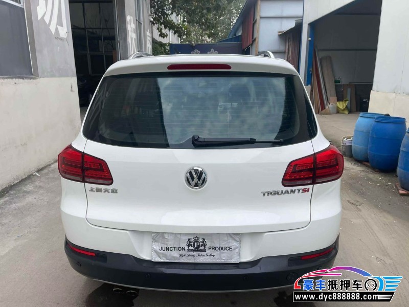 15年大众途观轿车抵押车出售