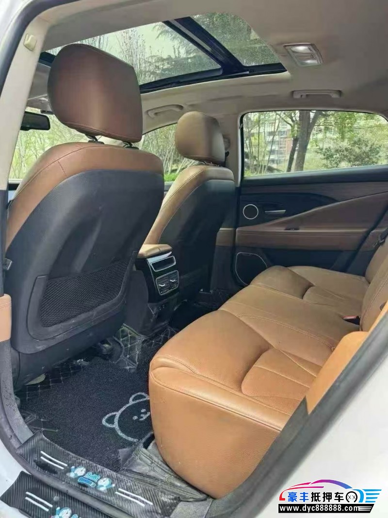 18年吉利博瑞轿车抵押车出售