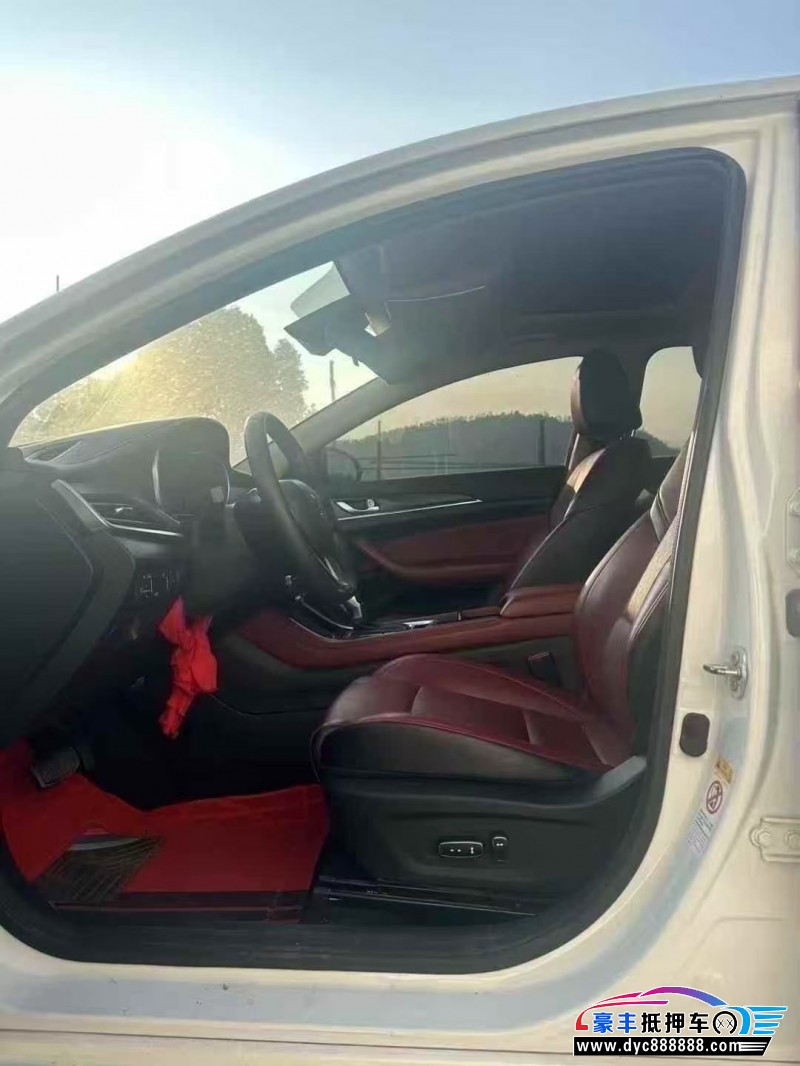 20年长安逸动轿车抵押车出售