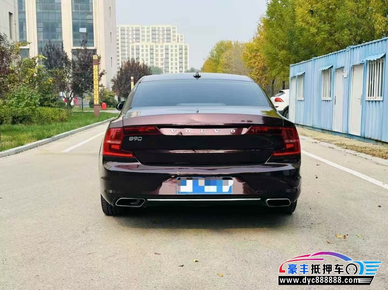 18年沃尔沃S90轿车抵押车出售