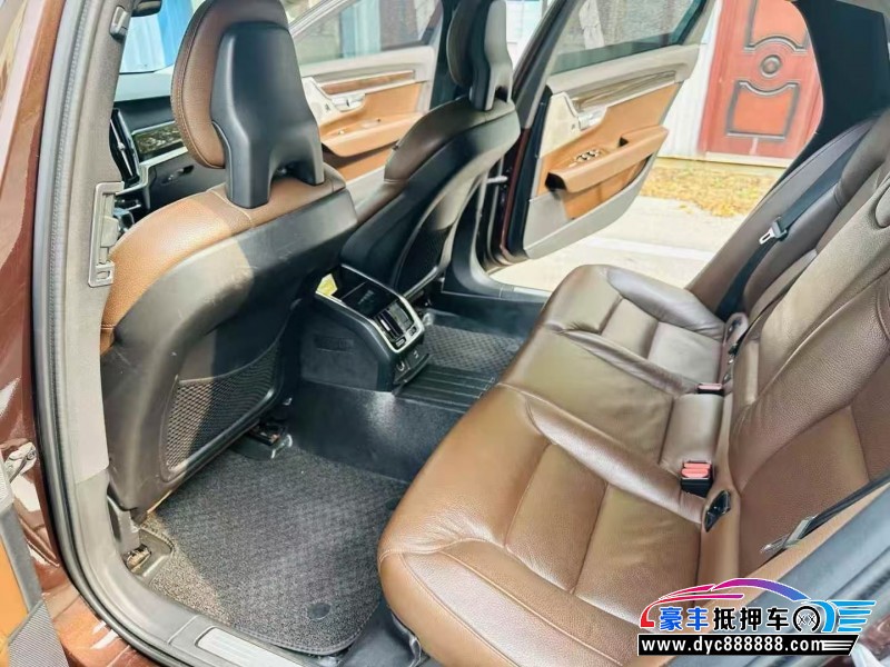 18年沃尔沃S90轿车抵押车出售