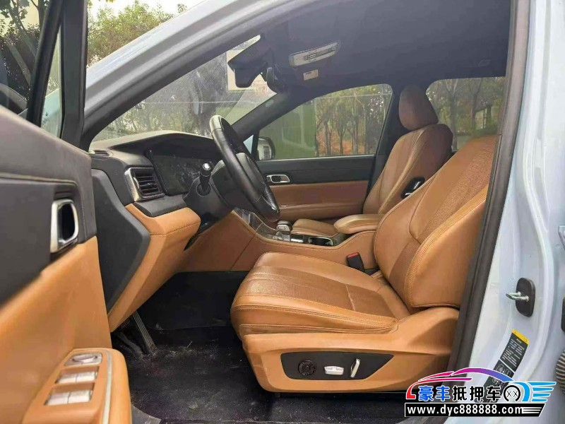 21年理想ONE轿车抵押车出售