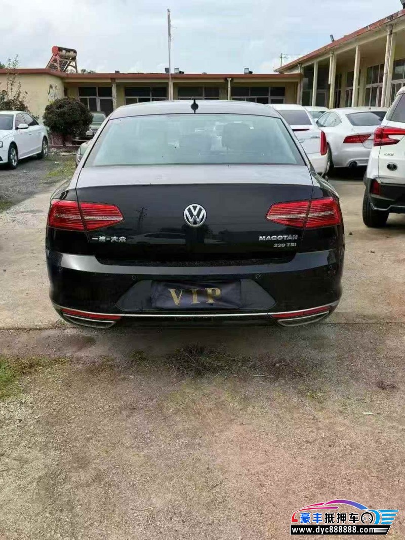 19年大众迈腾轿车抵押车出售