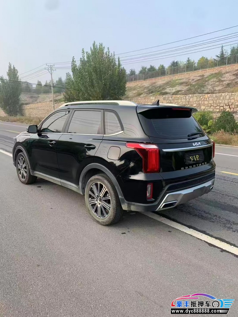 22年起亚智跑轿车抵押车出售