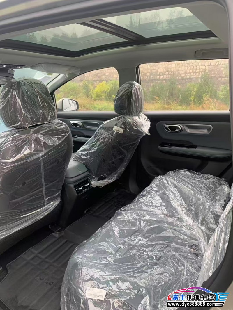 24年埃安Y70轿车抵押车出售