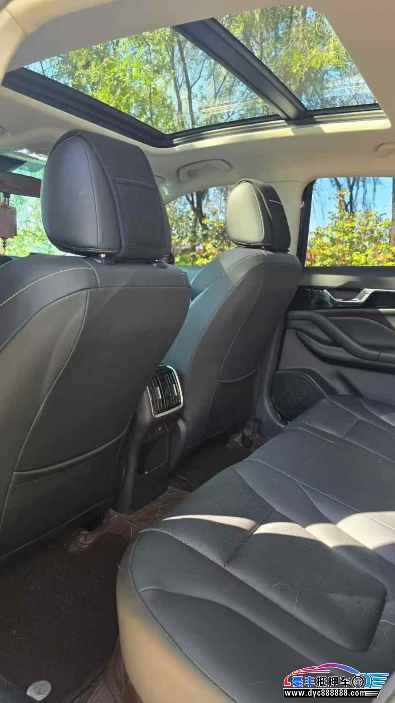 24年奔腾B70轿车抵押车出售