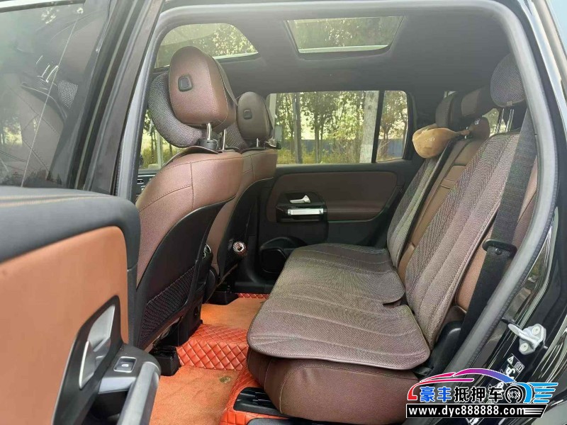 23年奔驰GLB轿车抵押车出售