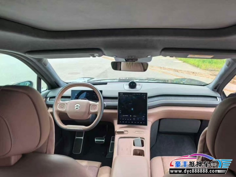 25年蔚来ES8轿车抵押车出售