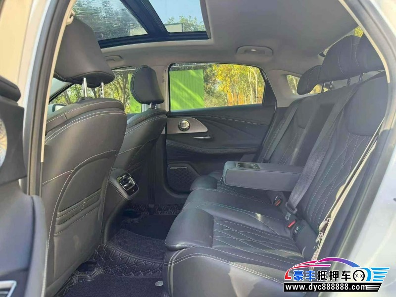 23年奇瑞艾瑞泽轿车抵押车出售