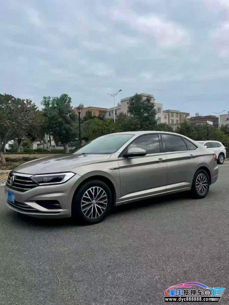 20年大众速腾轿车抵押车出售