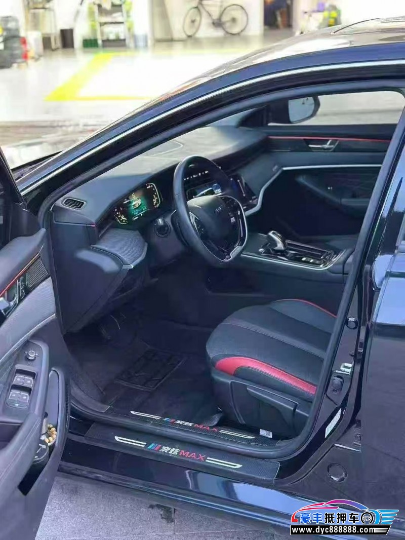 23年东风风神奕炫轿车抵押车出售