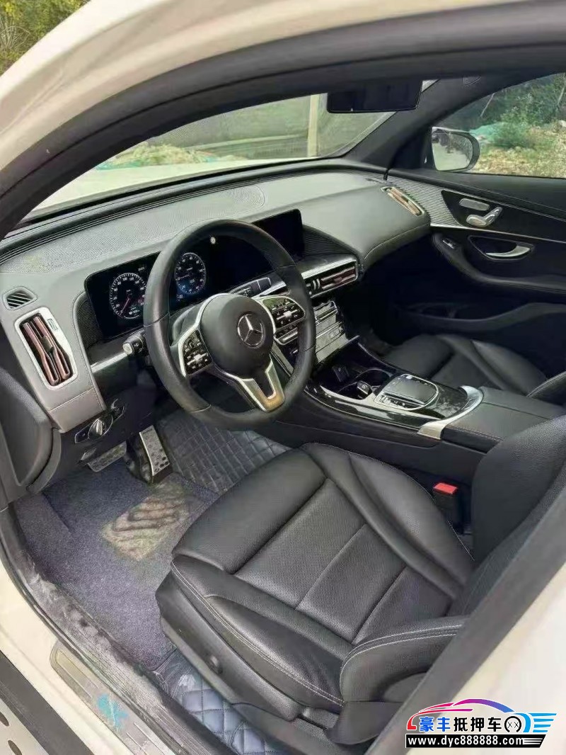 22年奔驰EQC轿车抵押车出售