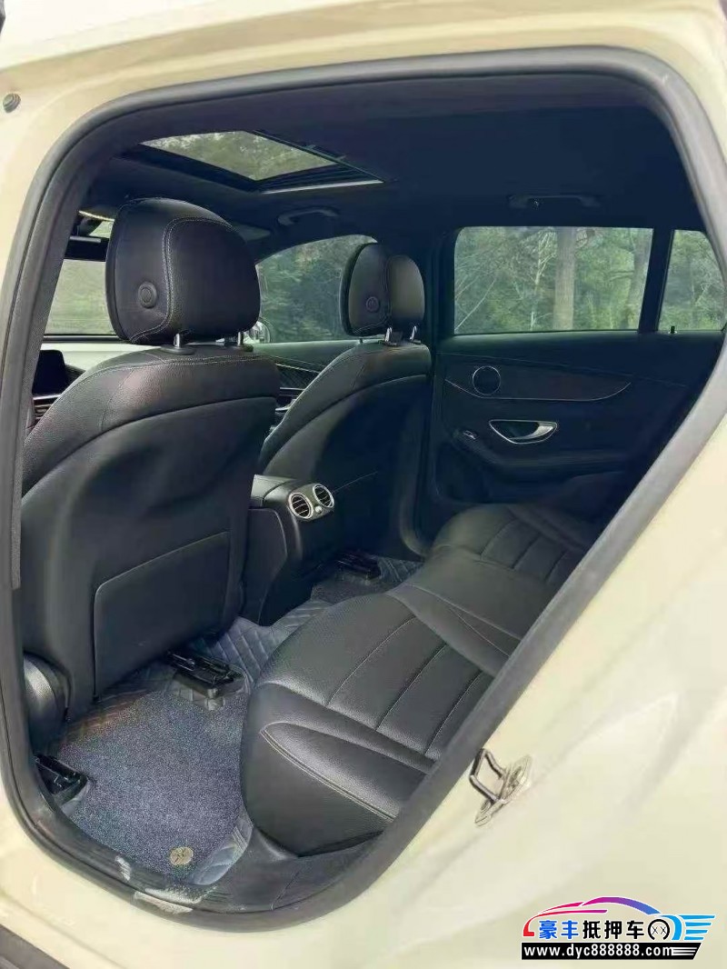 22年奔驰EQC轿车抵押车出售