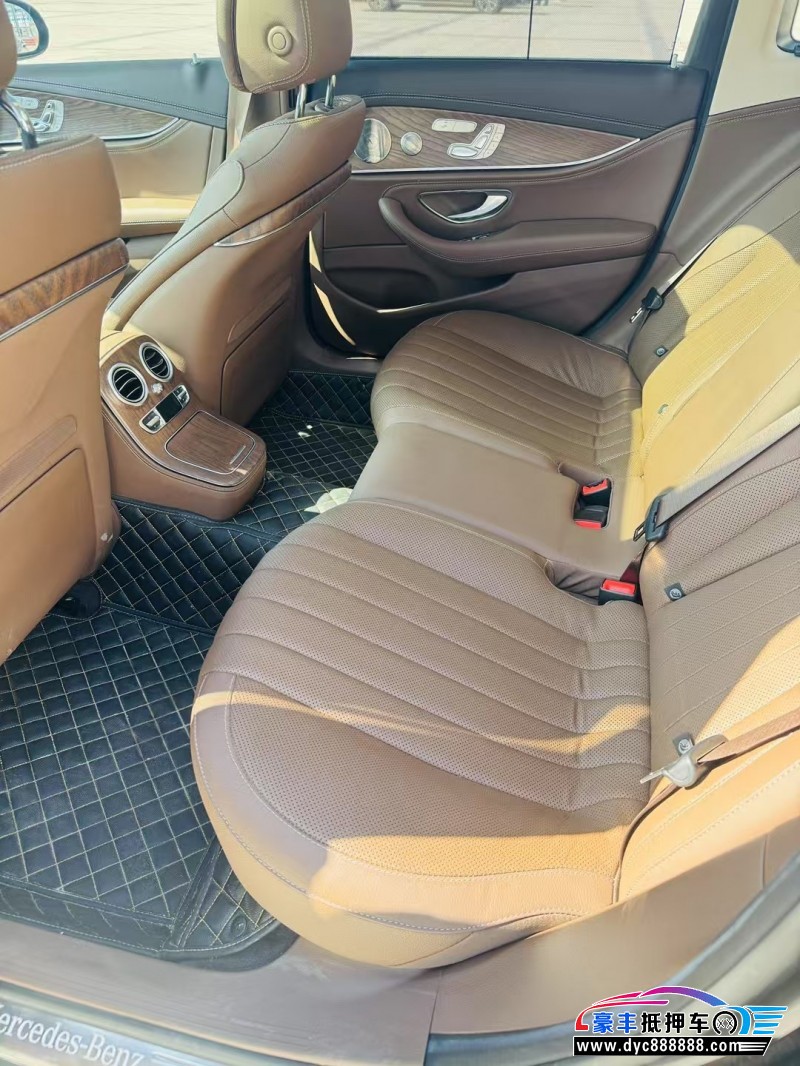 23年奔驰E轿车抵押车出售