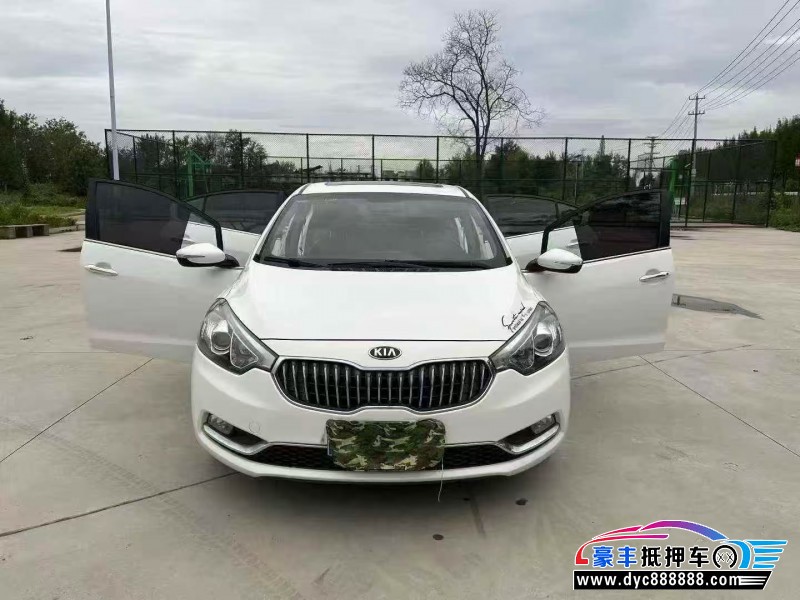 15年起亚K3轿车抵押车出售