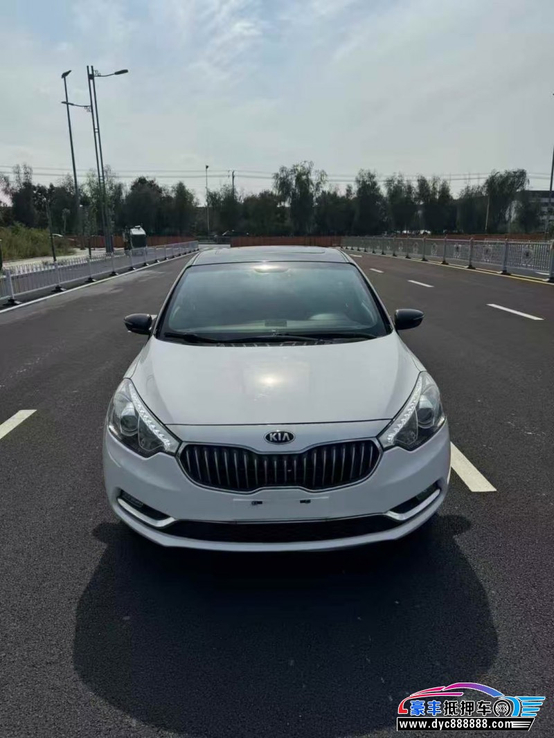 15年起亚K3轿车抵押车出售