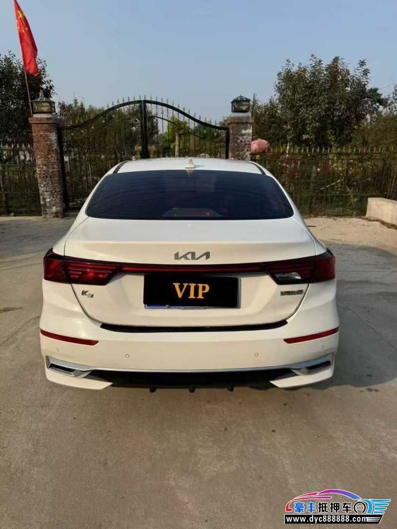 22年起亚K3轿车抵押车出售