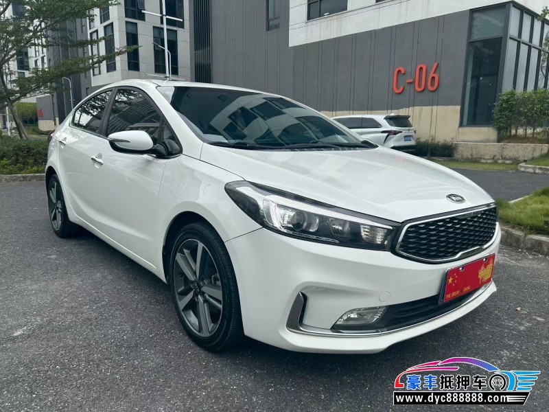 18年起亚K3轿车抵押车出售