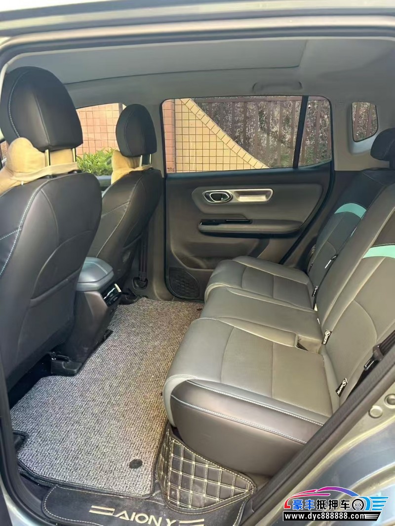 24年埃安Y70轿车抵押车出售