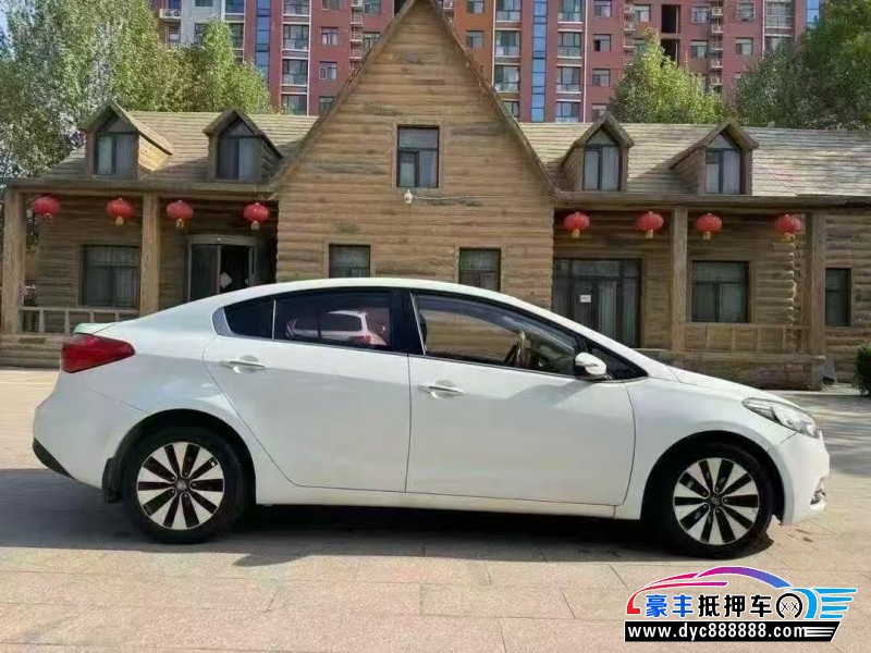 14年起亚K3轿车抵押车出售