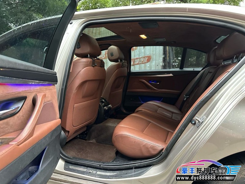 14年宝马5系轿车抵押车出售