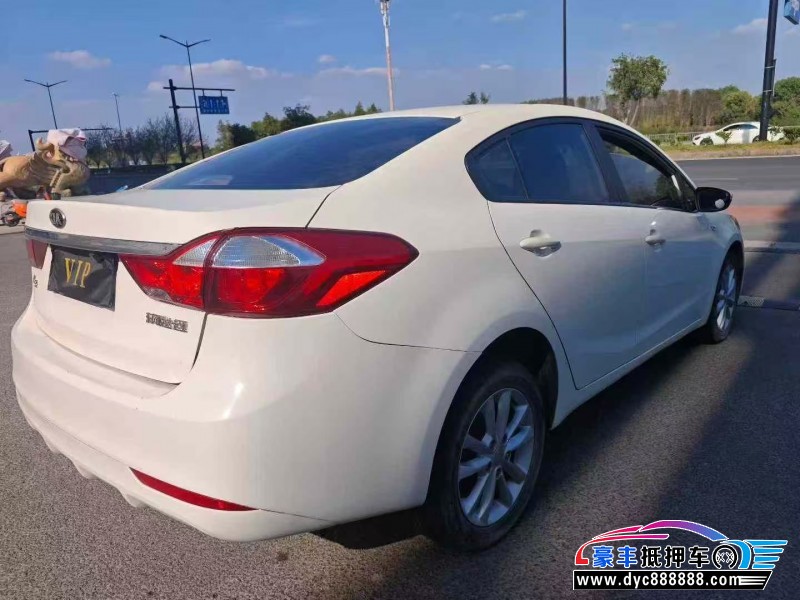 16年起亚K3轿车抵押车出售