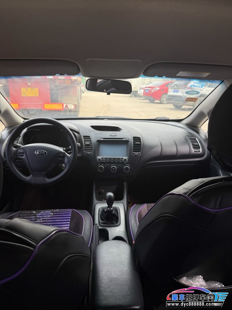 15年起亚K3轿车抵押车出售