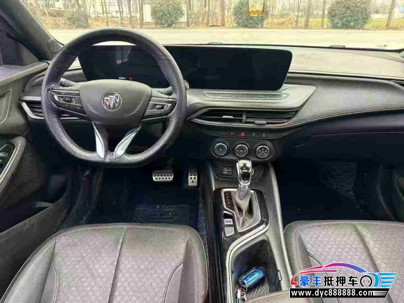 22年别克威朗轿车抵押车出售