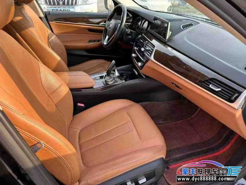 17年宝马5系轿车抵押车出售