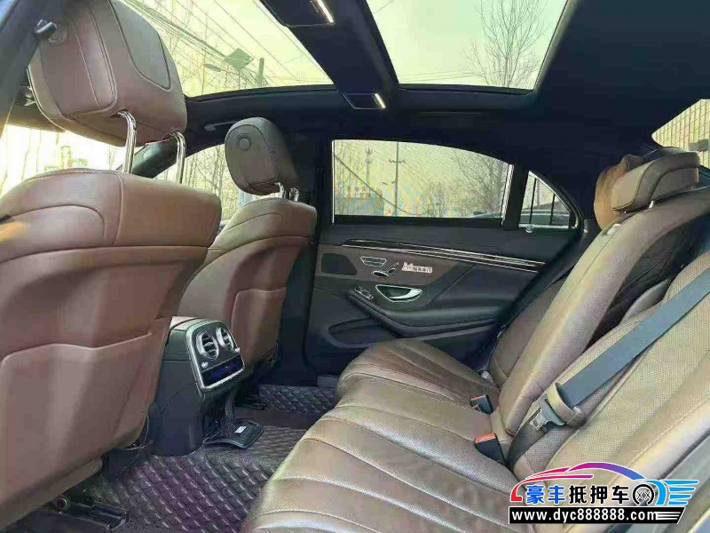 21年奔驰S轿车抵押车出售
