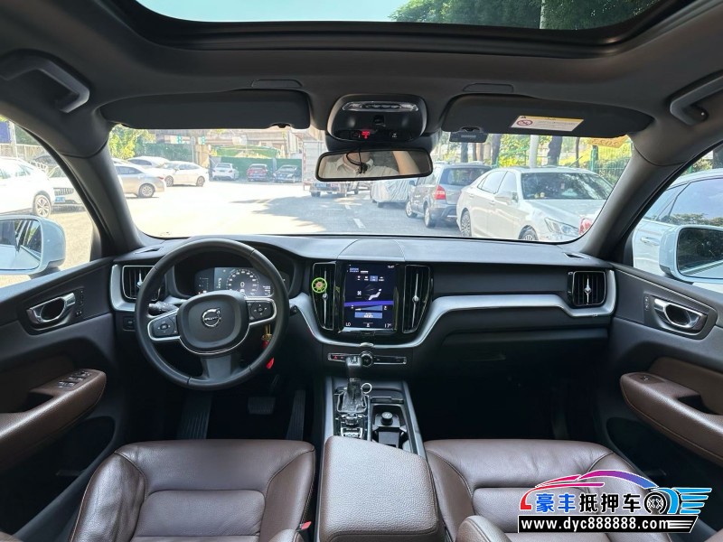 21年沃尔沃XC60轿车抵押车出售