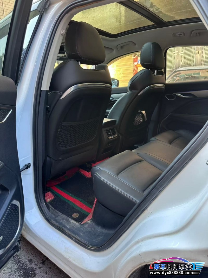 20年吉利吉利星越轿车抵押车出售