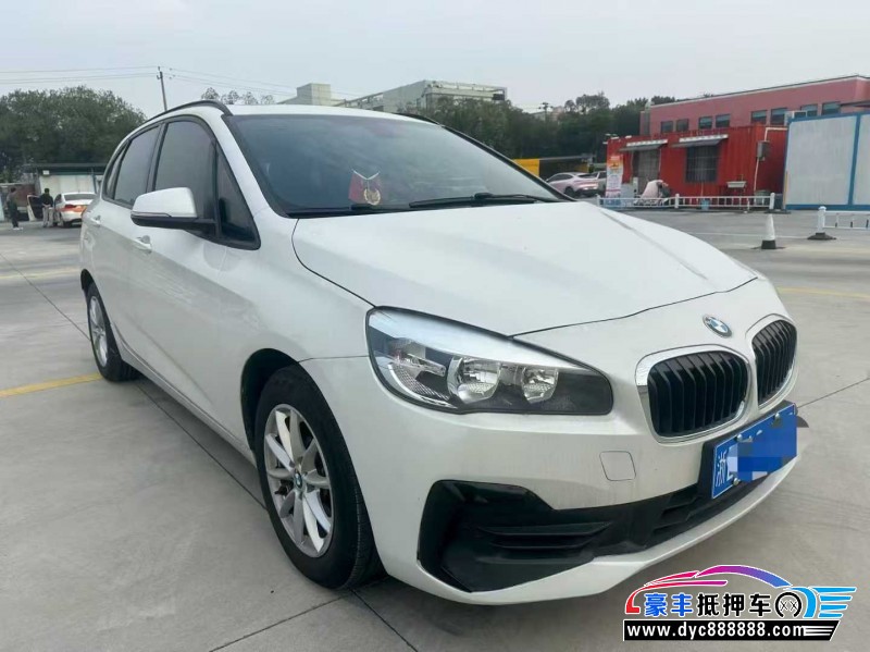 19年宝马2系轿车抵押车出售