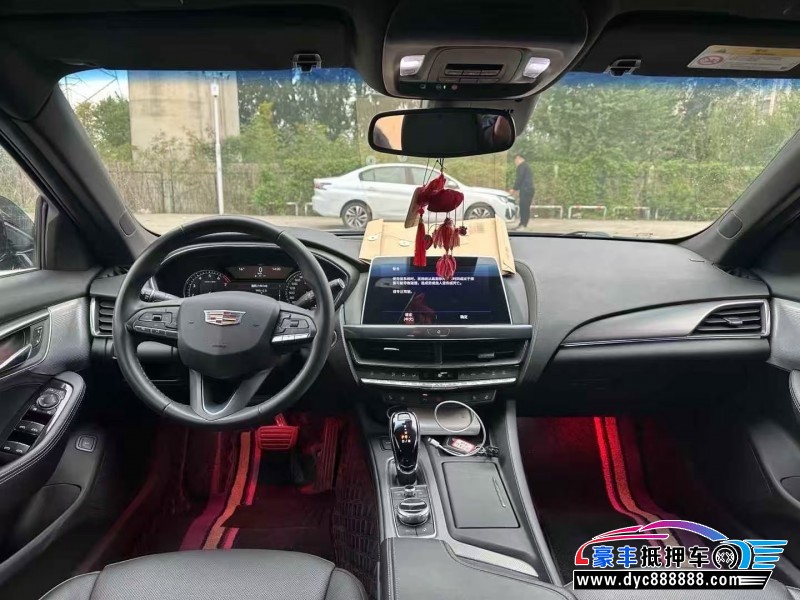 22年凯迪拉克CT5轿车抵押车出售