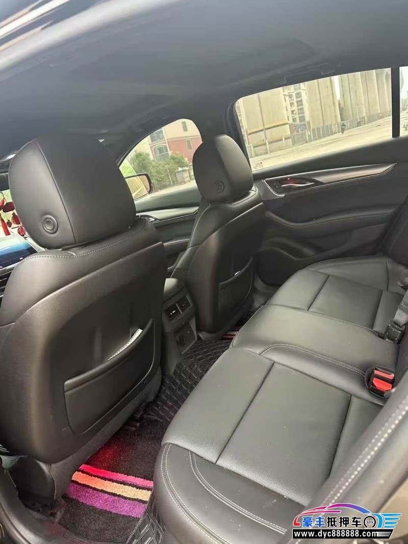 22年凯迪拉克CT5轿车抵押车出售