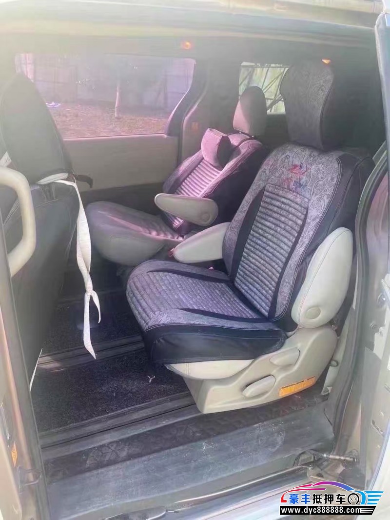 12年丰田塞纳MPV抵押车出售