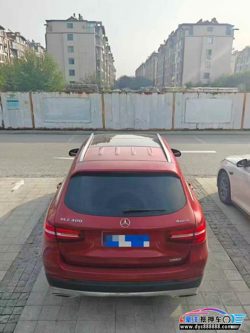 17年奔驰GLCSUV抵押车出售