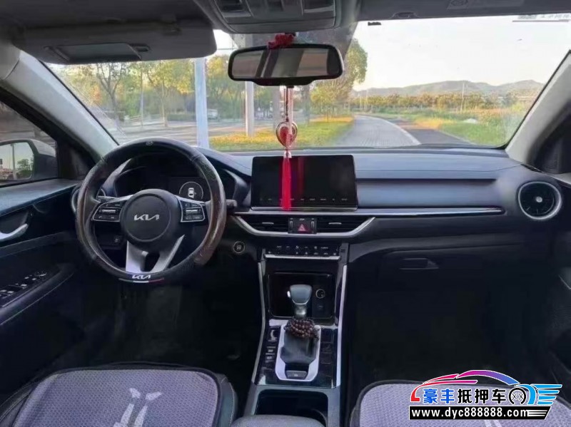 23年起亚K3轿车抵押车出售