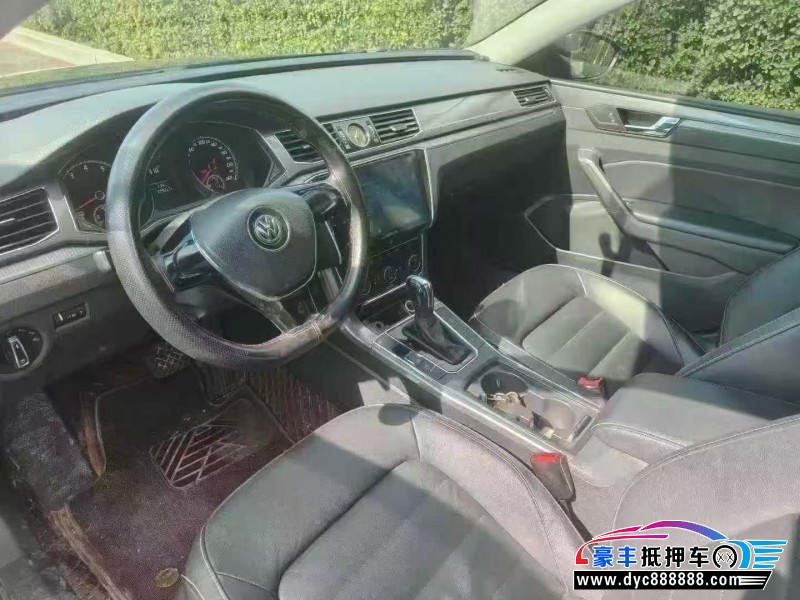 17年大众帕萨特轿车抵押车出售