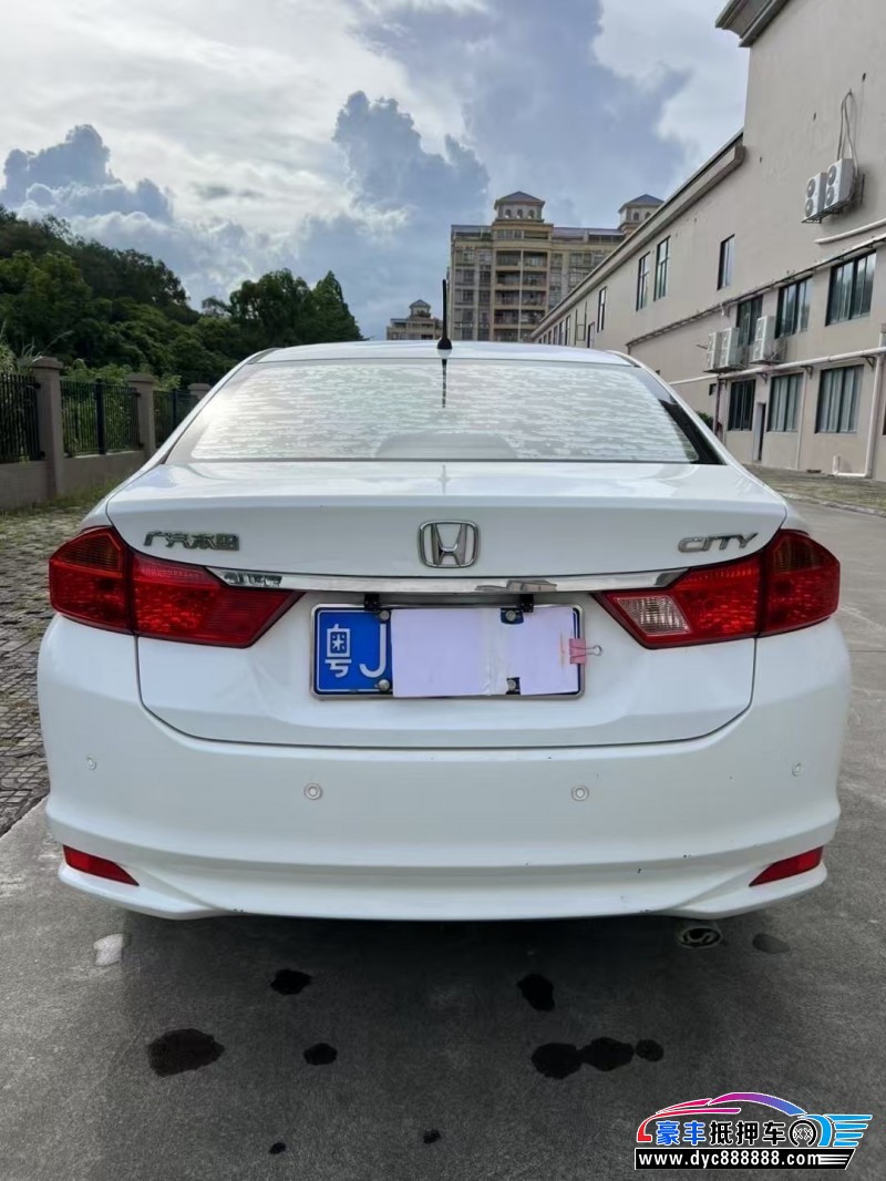 19年本田锋范轿车抵押车出售