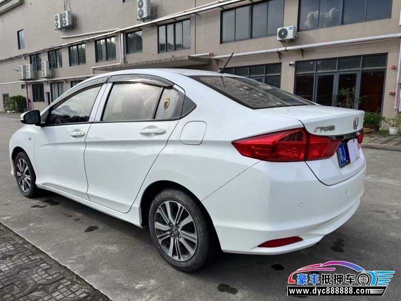 19年本田锋范轿车抵押车出售