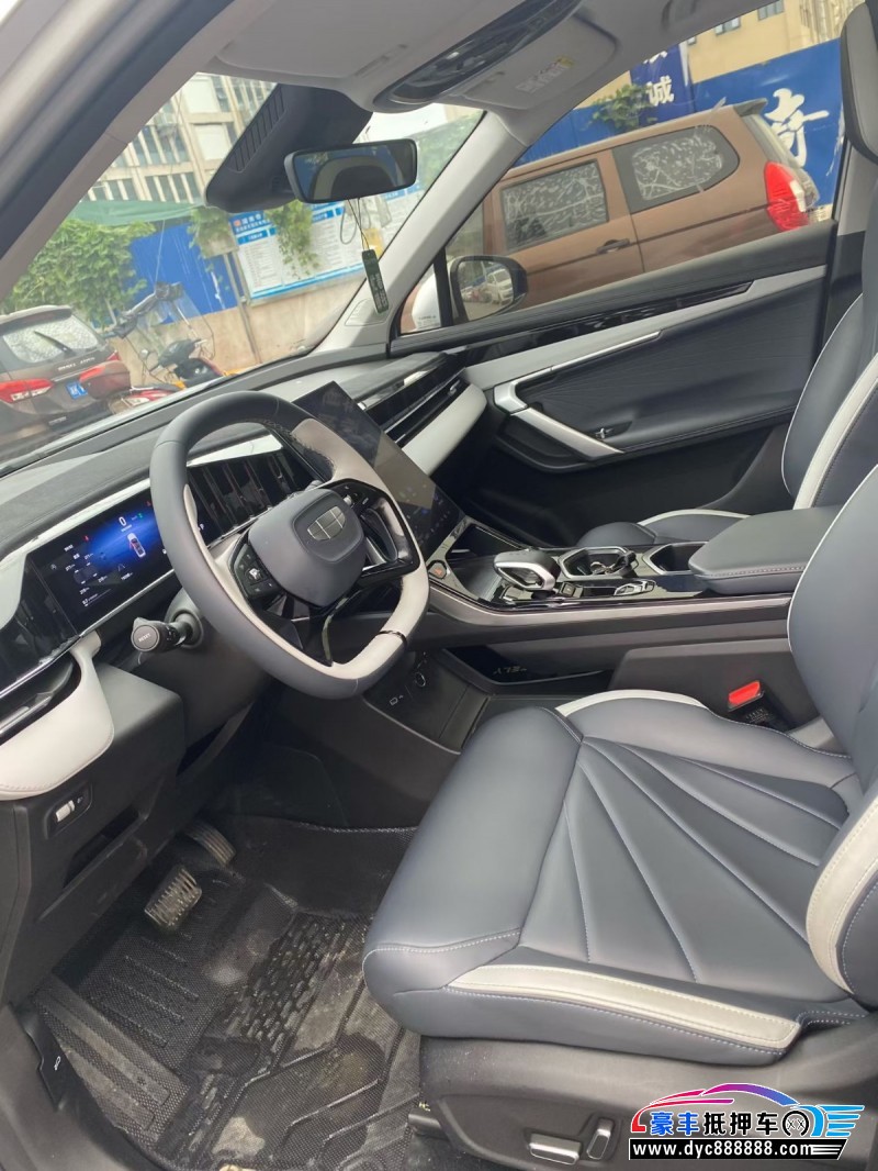 24年吉利博越轿车抵押车出售