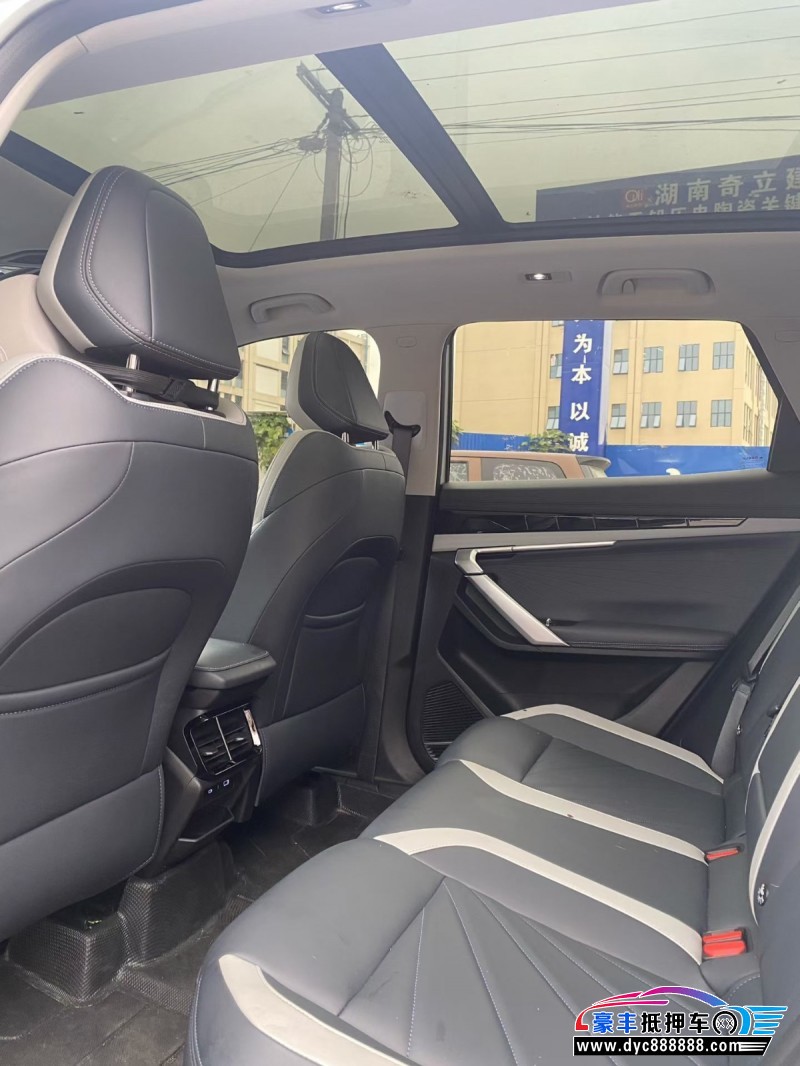 24年吉利博越轿车抵押车出售