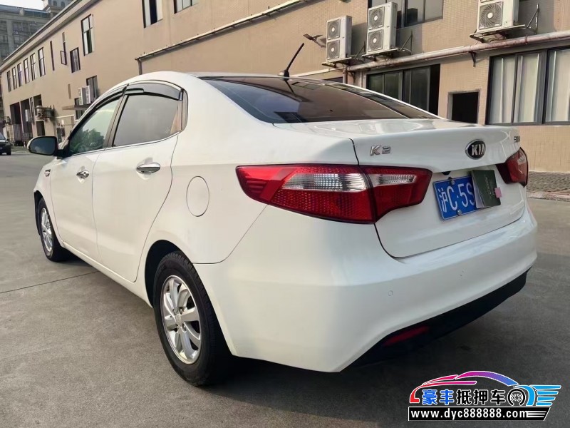 16年起亚K2轿车抵押车出售