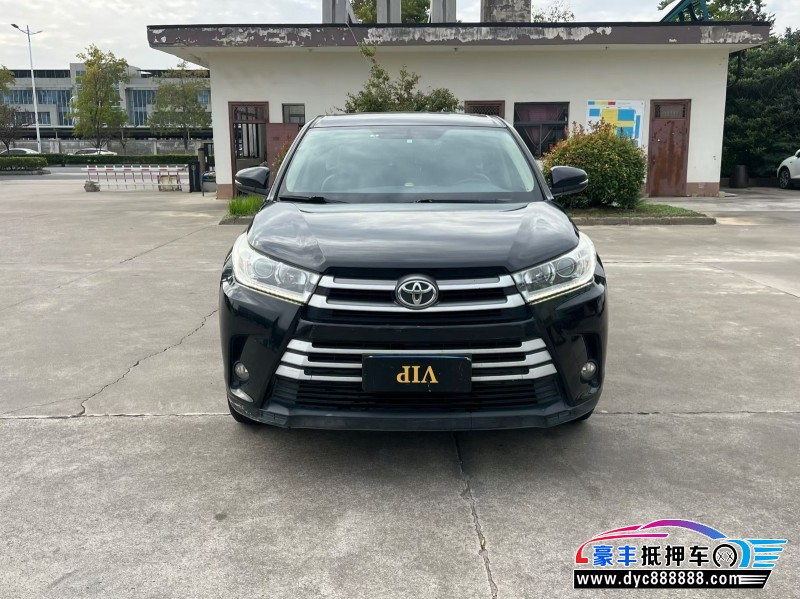 19年丰田汉兰达轿车抵押车出售